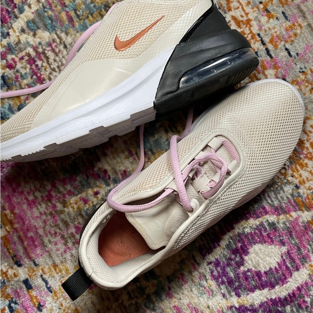 Women’s Nike